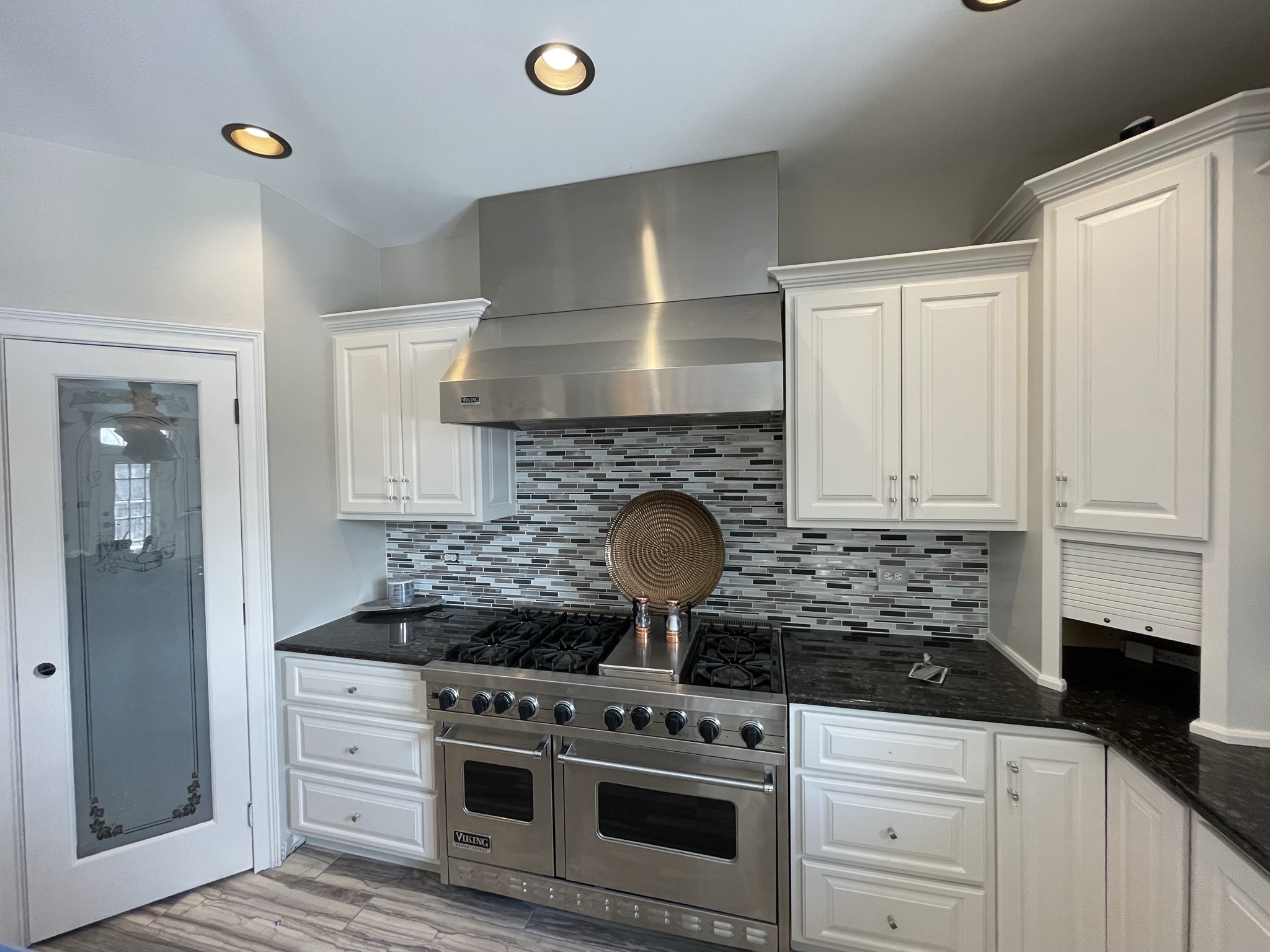 Cabinet refinishing in Manteno